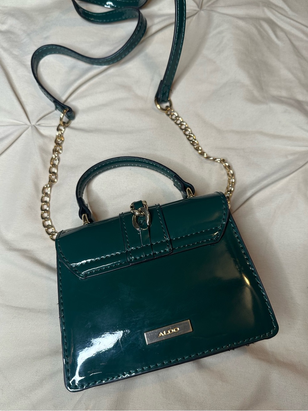 Aldo Emerald Patent Mini Top-Handle Bag with Gold Hardware - Picture 3 of 4